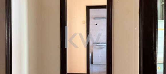 9 bedrooms Building in Lisbon, Portugal No. 121674 16