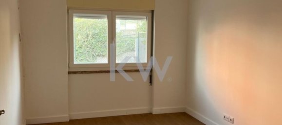 9 bedrooms Building in Lisbon, Portugal No. 121674 12