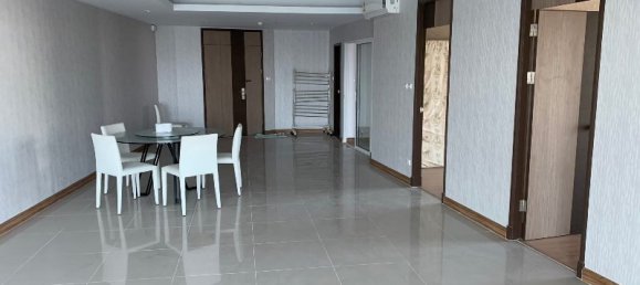 3 bedrooms Condo in Bangkok, Thailand No. 6666 6