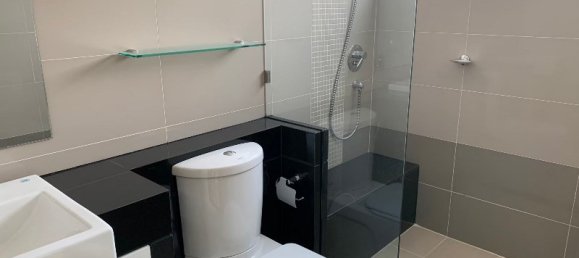 3 bedrooms Condo in Bangkok, Thailand No. 6666 11