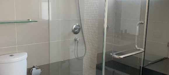 3 bedrooms Condo in Bangkok, Thailand No. 6666 9