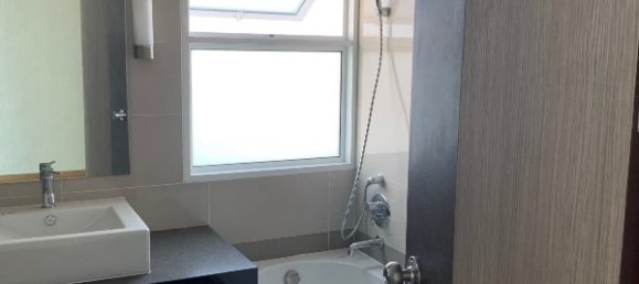 3 bedrooms Condo in Bangkok, Thailand No. 6666 10