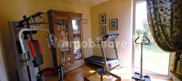 Villa de 5 dormitorios en Bolano, Italy No. 269296 11