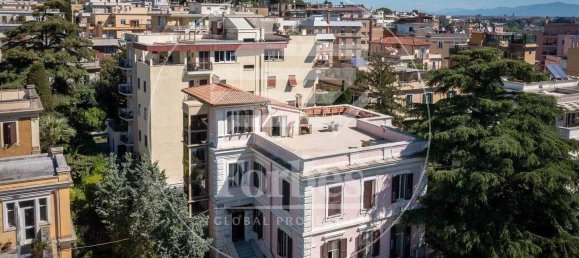 12 bedrooms Villa in Rome, Italy No. 132581 12