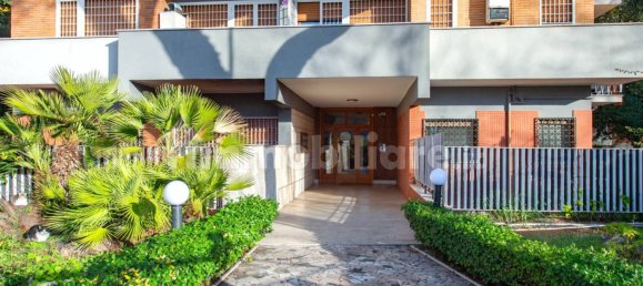 2 bedrooms Apartment in Rome, Italy No. 342397 5