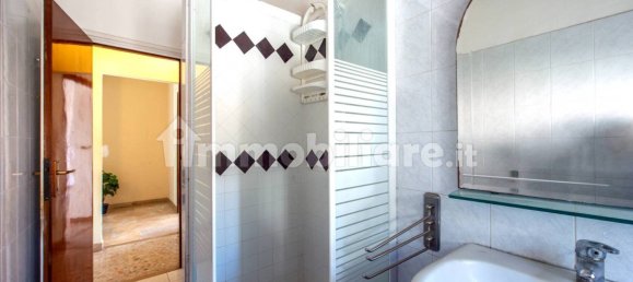 2 Schlafzimmer Wohnung in Rome, Italy, Nr. 342397 42