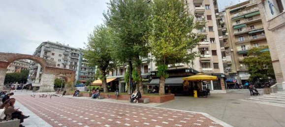 4 chambres Appartement à Thessaloniki, Greece No. 60420 6