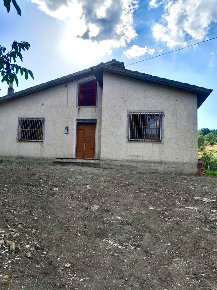 4-salle Maison à San Fele, Italy No. 251104