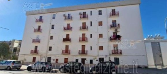 Apartamento de 4 divisões em Castellaneta, Italy N.º 276123 3
