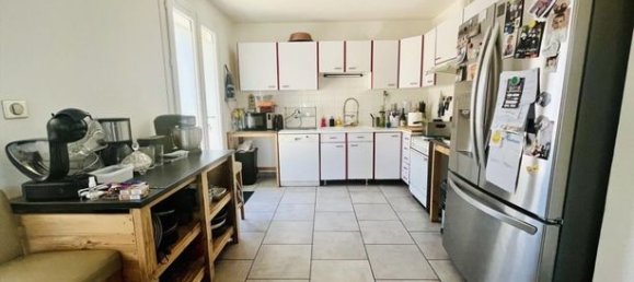 4 bedrooms House in Confolens, France No. 308321 3