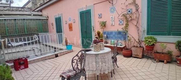11 rooms Apartment in Naples, Italy No. 11677 11