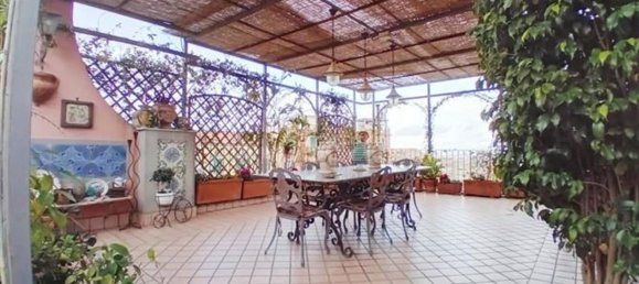 11 rooms Apartment in Naples, Italy No. 11677 8