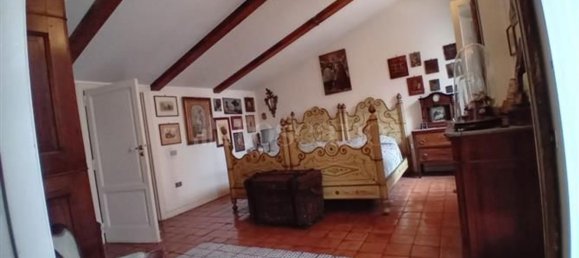 11 rooms Apartment in Naples, Italy No. 11677 17