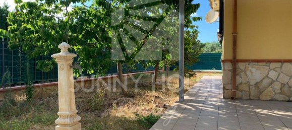 2 غرف نوم فيلا في Campofelice di Roccella, Italy رقم 310325 23