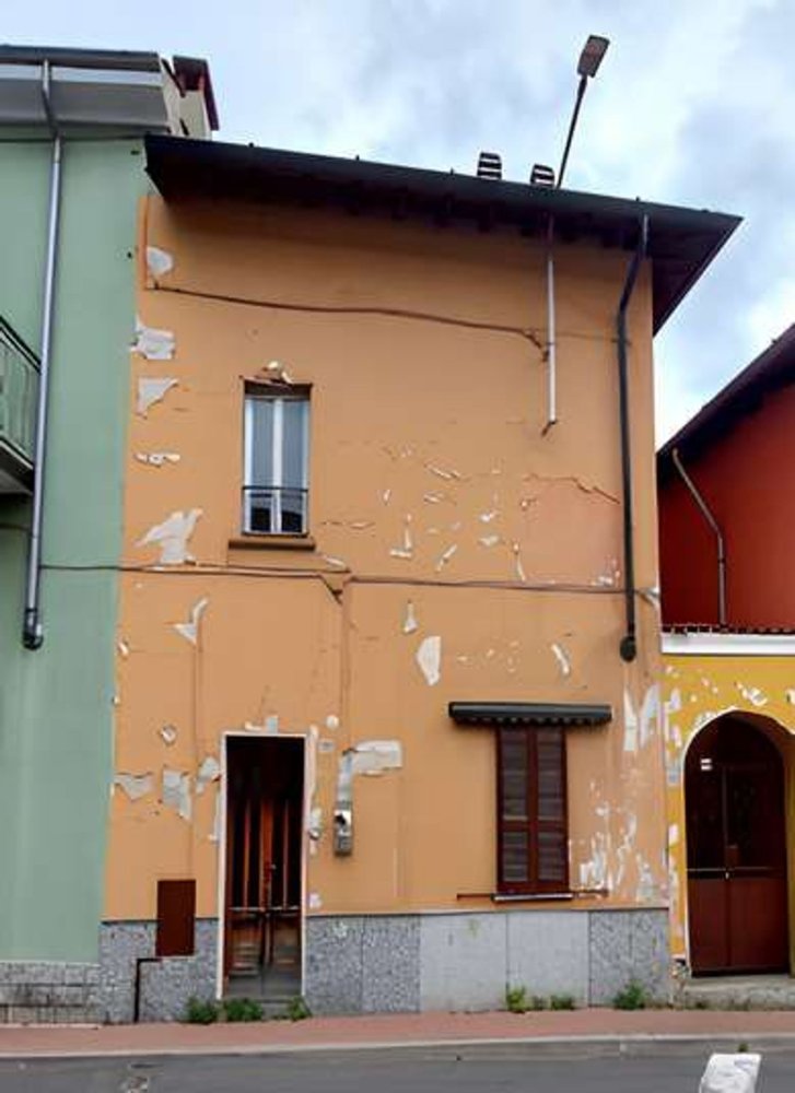 Apartamento de 2 habitaciónes en Orio Litta, Italy No. 179690