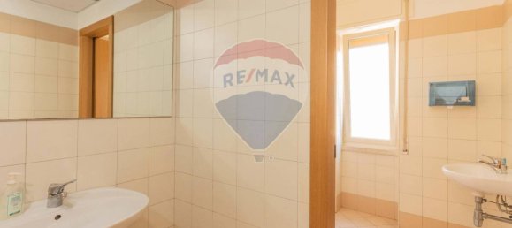 5-Zimmer Büro in Bari, Italy, Nr. 272125 15