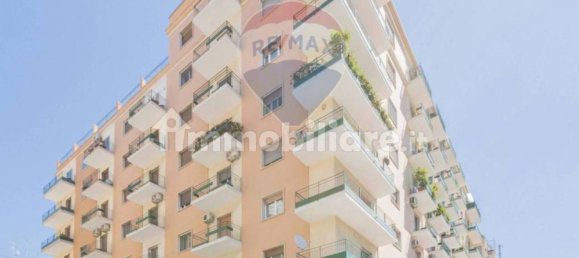 5-Zimmer Büro in Bari, Italy, Nr. 272125 24