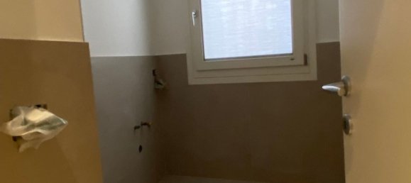 5 rooms Apartment in Padua, Italy No. 176968 13