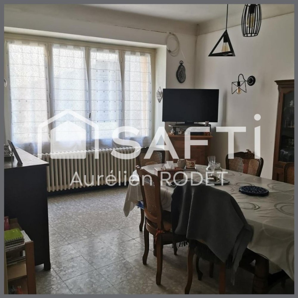 4 bedrooms House in Vatan, France No. 222805