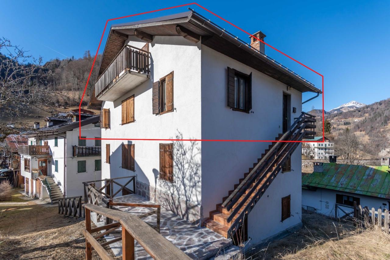 6 rooms Apartment in Rocca Pietore, Italy No. 158006