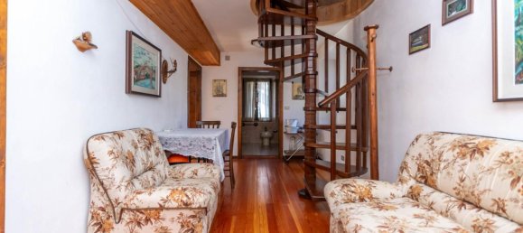 6 rooms Apartment in Rocca Pietore, Italy No. 158006 4