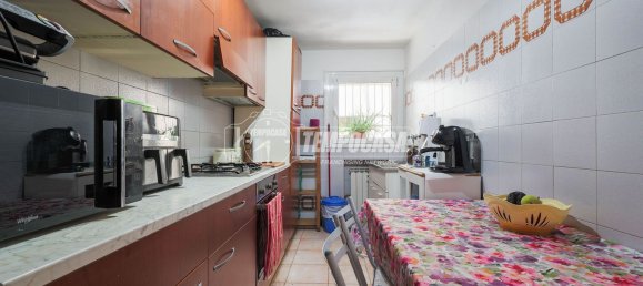 Apartamento de 2 habitaciónes en Rimini, Italy No. 263233 2