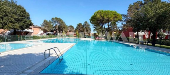 Дом с 2 спальнями в Удине, Италия № 324948 35