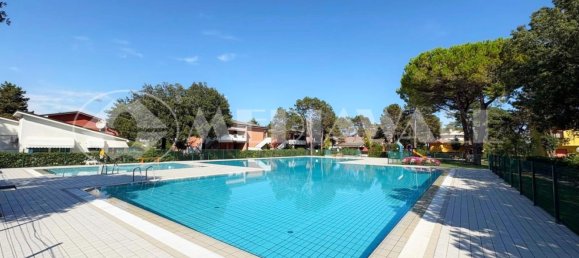 Дом с 2 спальнями в Удине, Италия № 324948 32