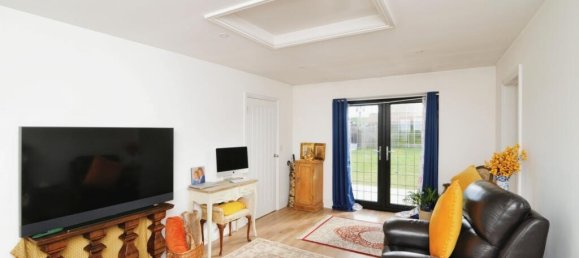 2 bedrooms Bungalow in Rye, United Kingdom No. 2904 4