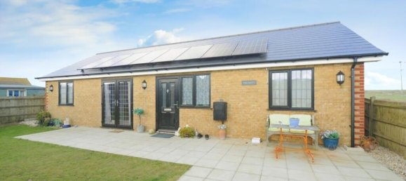 2 bedrooms Bungalow in Rye, United Kingdom No. 2904 2