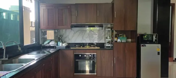 Casa de 3 dormitorios en Pattaya, Thailand No. 71759 8