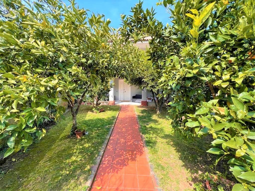 5 rooms Apartment in Priverno, Italy No. 33330