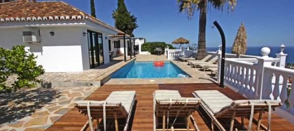 Villa de 4 dormitorios en Alameda, Spain No. 173035 6