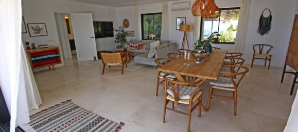 Villa de 4 dormitorios en Alameda, Spain No. 173035 19