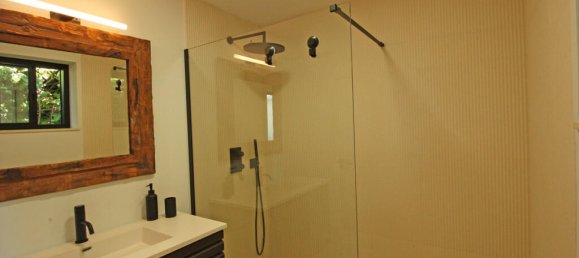 Villa de 4 dormitorios en Alameda, Spain No. 173035 37