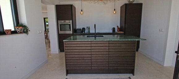 Villa de 4 dormitorios en Alameda, Spain No. 173035 22