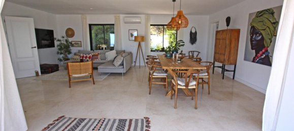 Villa de 4 dormitorios en Alameda, Spain No. 173035 18