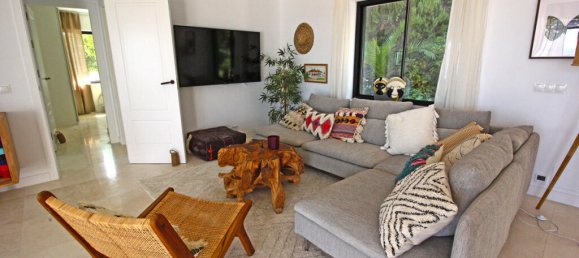 Villa de 4 dormitorios en Alameda, Spain No. 173035 15