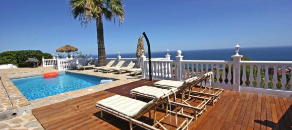 Villa de 4 dormitorios en Alameda, Spain No. 173035 2