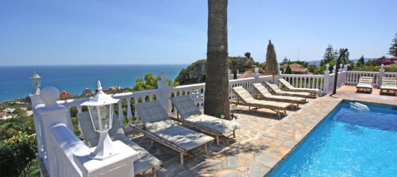 Villa de 4 dormitorios en Alameda, Spain No. 173035 12