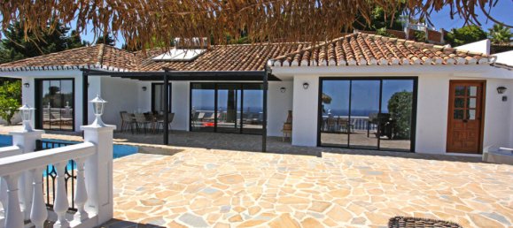 Villa de 4 dormitorios en Alameda, Spain No. 173035 5