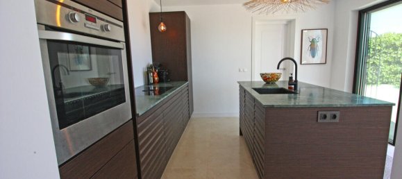 Villa de 4 dormitorios en Alameda, Spain No. 173035 25