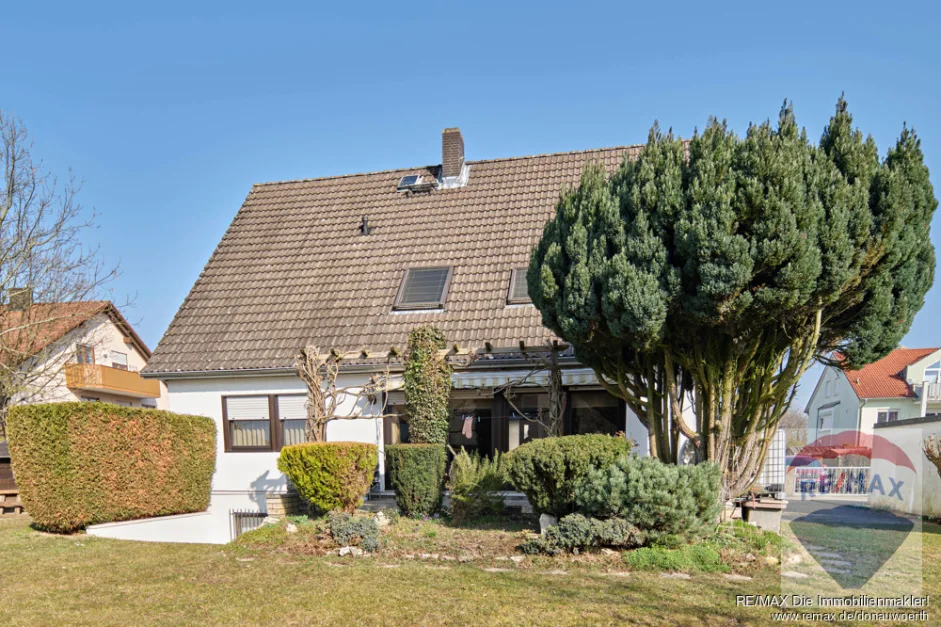 4 bedrooms House in Ingolstadt, Germany No. 25105