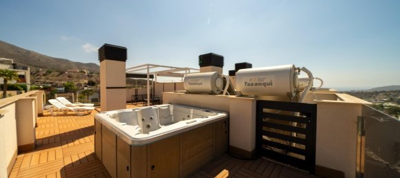 2 dormitorios ático en venta en Finestrat, Alicante, Comunidad Valenciana, Spain № 365383 25