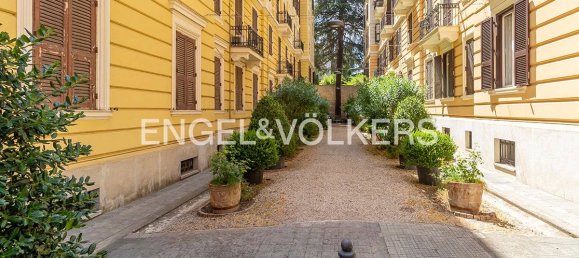 2 Schlafzimmer Wohnung in Rome, Italy, Nr. 335887 28