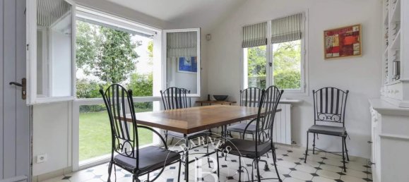 4 bedrooms House in Marly-le-Roi, France No. 180501 10