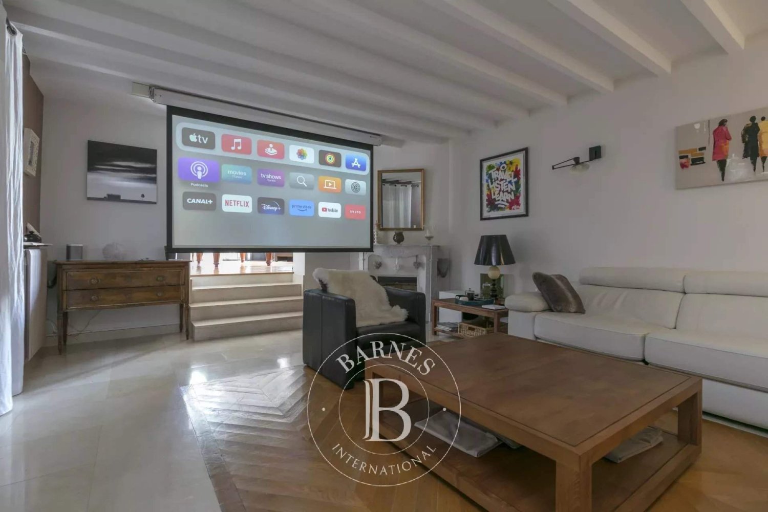 4 bedrooms House in Marly-le-Roi, France No. 180501