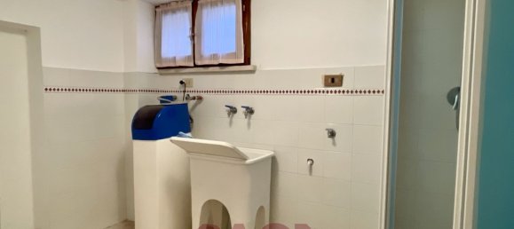 Apartamento de 2 dormitorios en Bibbona, Italy No. 332525 21
