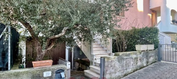 Apartamento de 2 dormitorios en Bibbona, Italy No. 332525 27