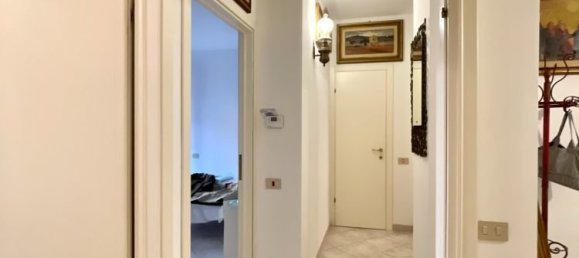 Apartamento de 2 dormitorios en Bibbona, Italy No. 332525 3